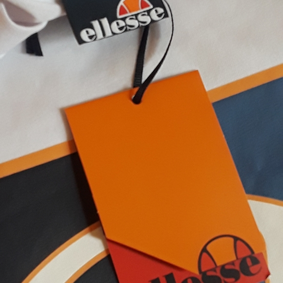 Ellesse Salus Tshirt - Picture 6 of 10